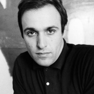 Corriere: l’arte (anche virtuale) rimane un buon affare. Schifano battuto a 644mila euro